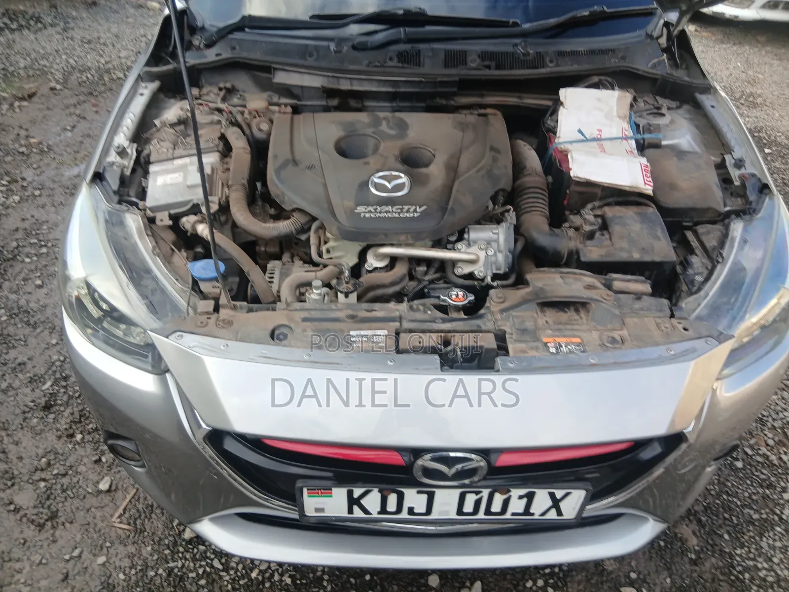 Mazda Demio 2015 Silver