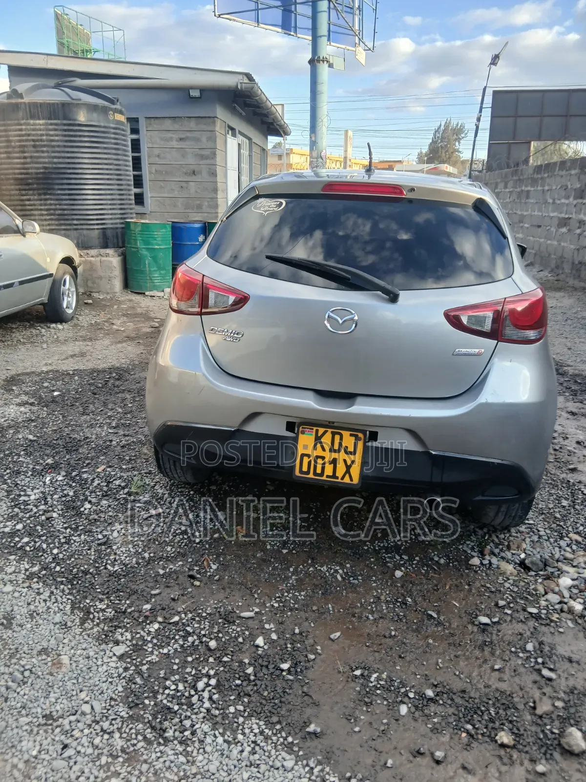 Mazda Demio 2015 Silver