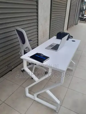All White Metallic Stand Office Desk