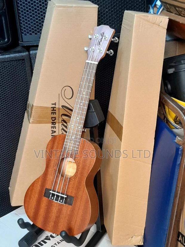 Ukulele Concert 24 Series - main view