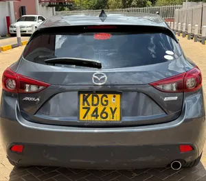Mazda Axela SV Premium 2014 Gray