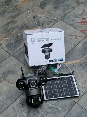 Solar Powered WiFi PTZ CCTV Camera for Home Security
