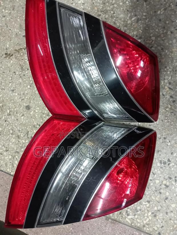 Mercedes TailLights - thumbnail 4