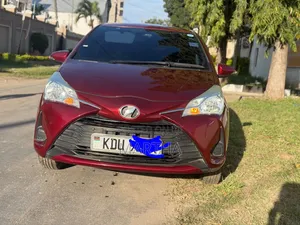 Toyota Vitz 2019 Red