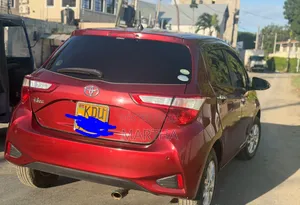 Toyota Vitz 2019 Red
