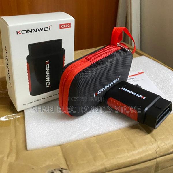 KDIAG Konnwei Wireless OBD2 Scanner for Engine Fault Code Reading - main view