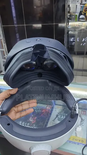 VR2 Playstation Used VR2