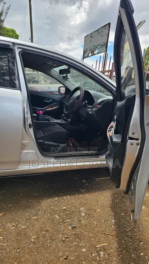 Toyota Allion 2011 Silver