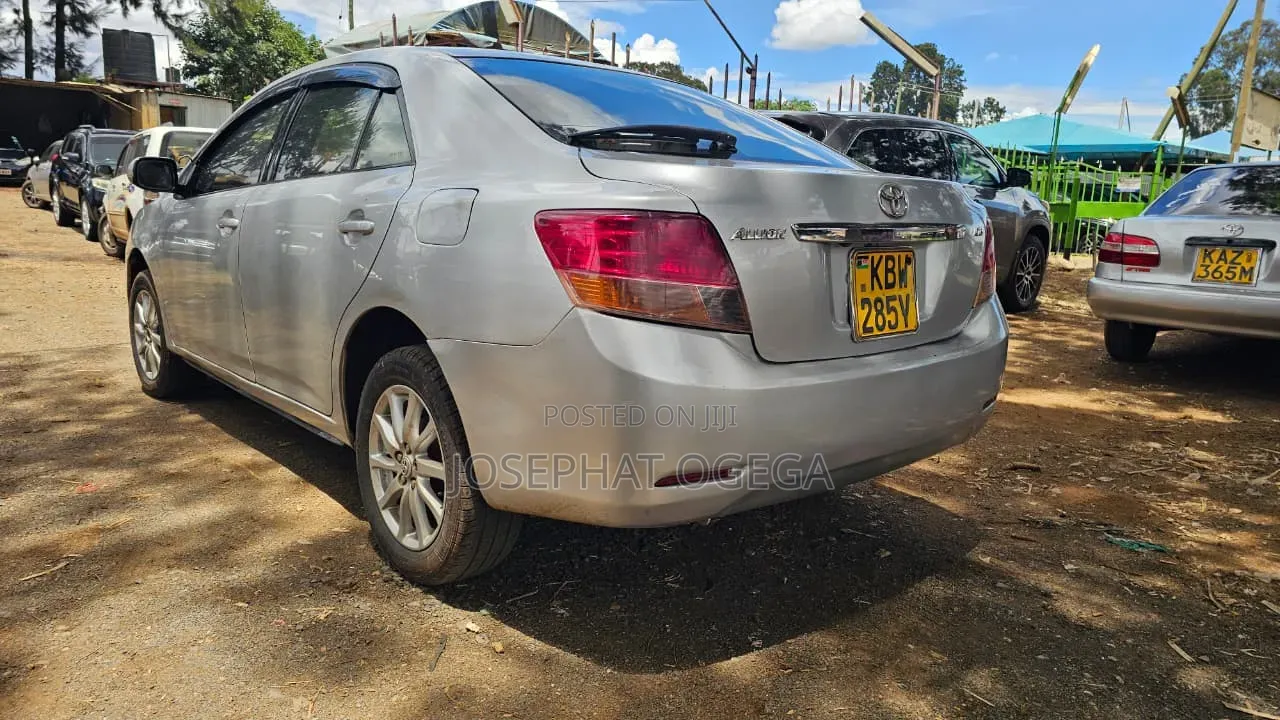 Toyota Allion 2011 Silver