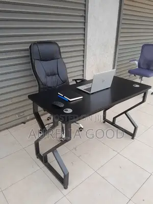 Leather Office Chair and Desk