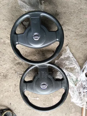 Nissan Note Old/Wingroad Steering Wheel