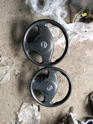Nissan Note Old/Wingroad Steering Wheel