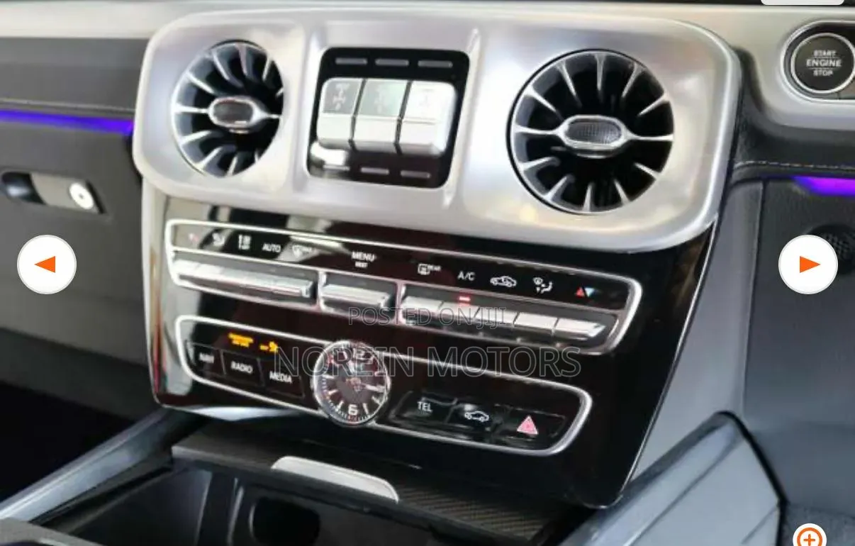 Mercedes-Benz G-Class 2023 White