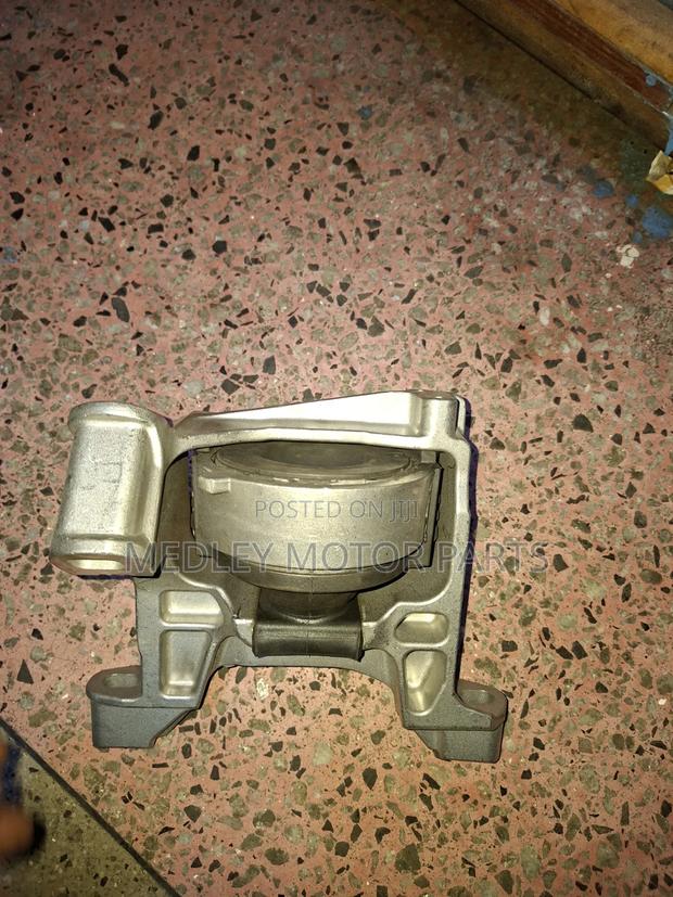 Brand New Mazda CX5 Engine Mount - main view