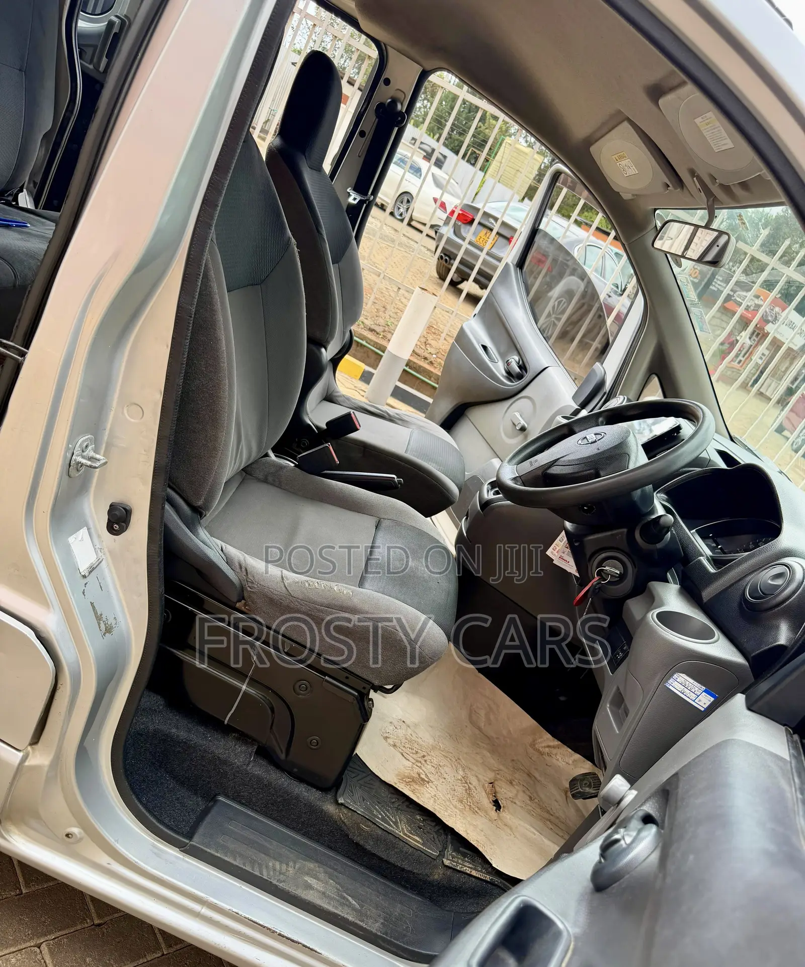 Nissan NV200 2016 White