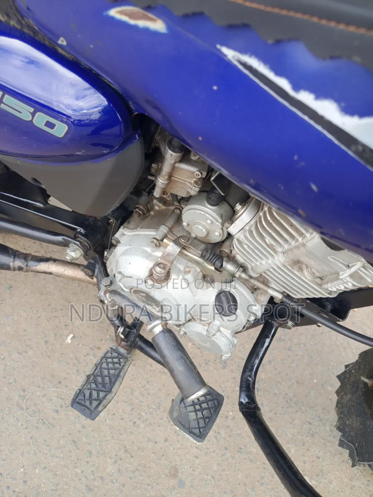 Bajaj Boxer 150 UG 2019 Blue