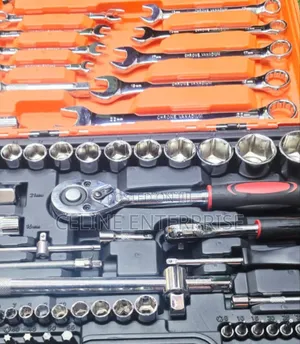 82 -Piece DIY Repair and Workshop Tool Set