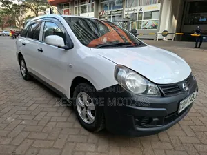 Nissan Advan 2014 White