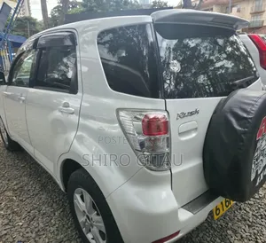 Toyota Rush 1.5 AWD 2009 White