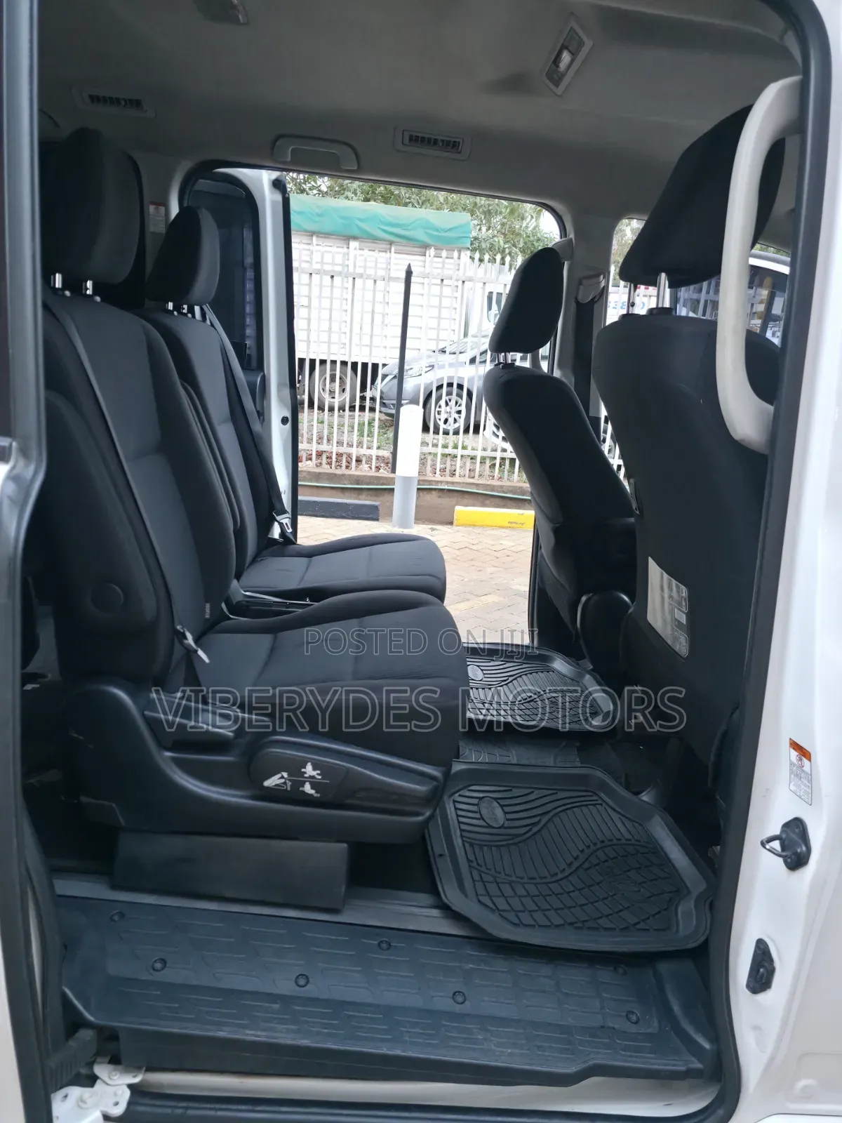 Toyota Voxy 2016 White
