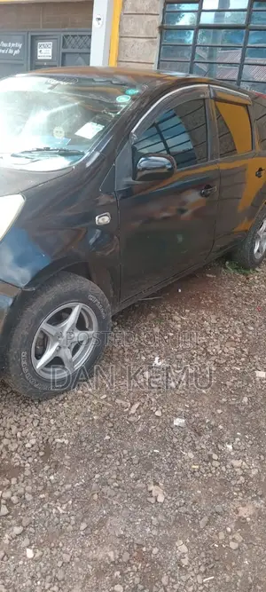 Nissan Note 1.4 2010 Black