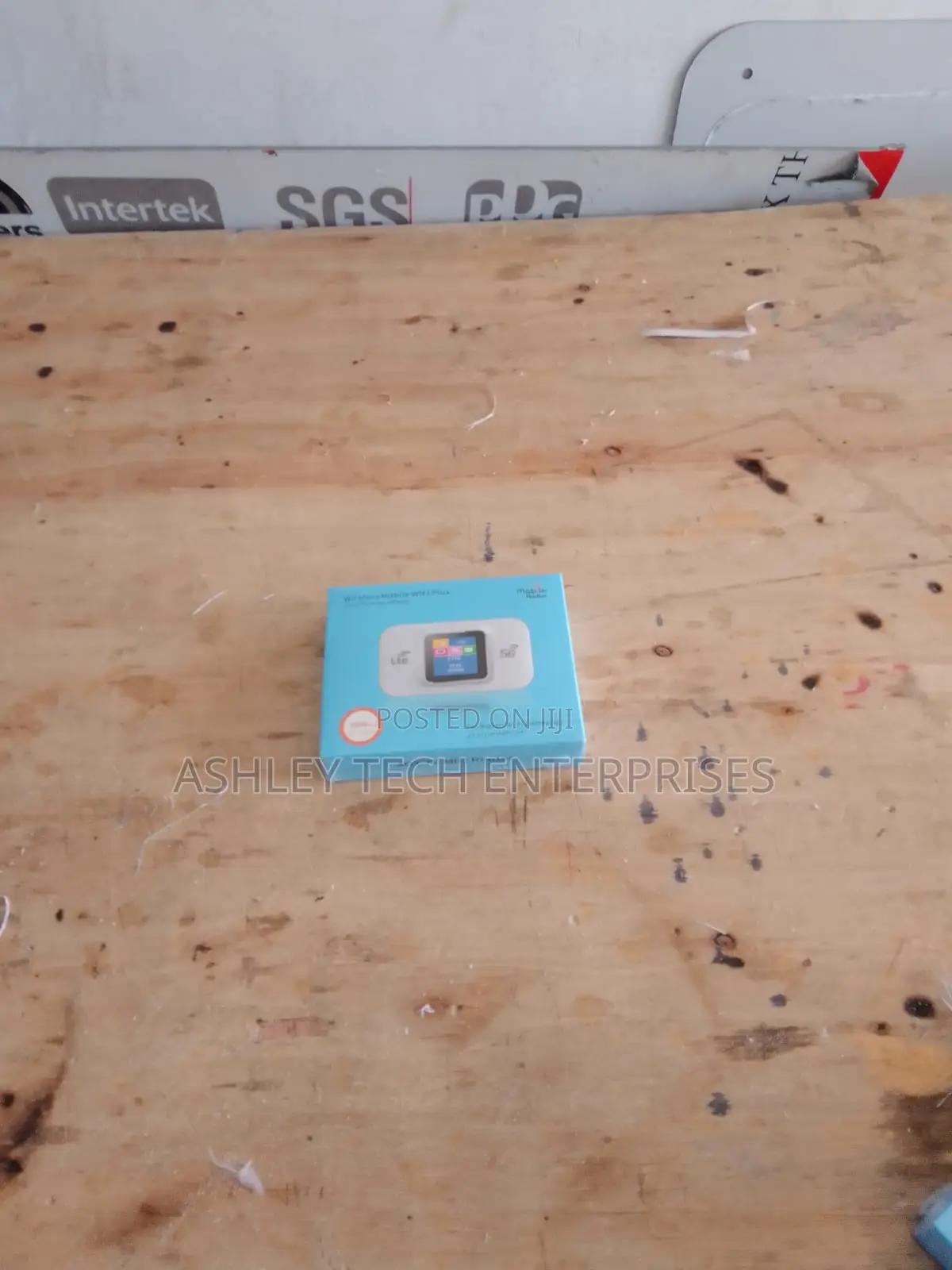 4G LTE Pocket WiFi – Compact Internet Companion