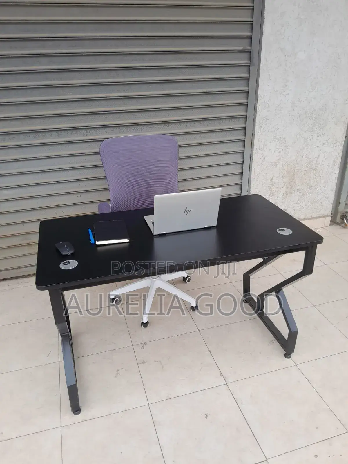Office Chair Executive and White Chair With Adjustable Arms