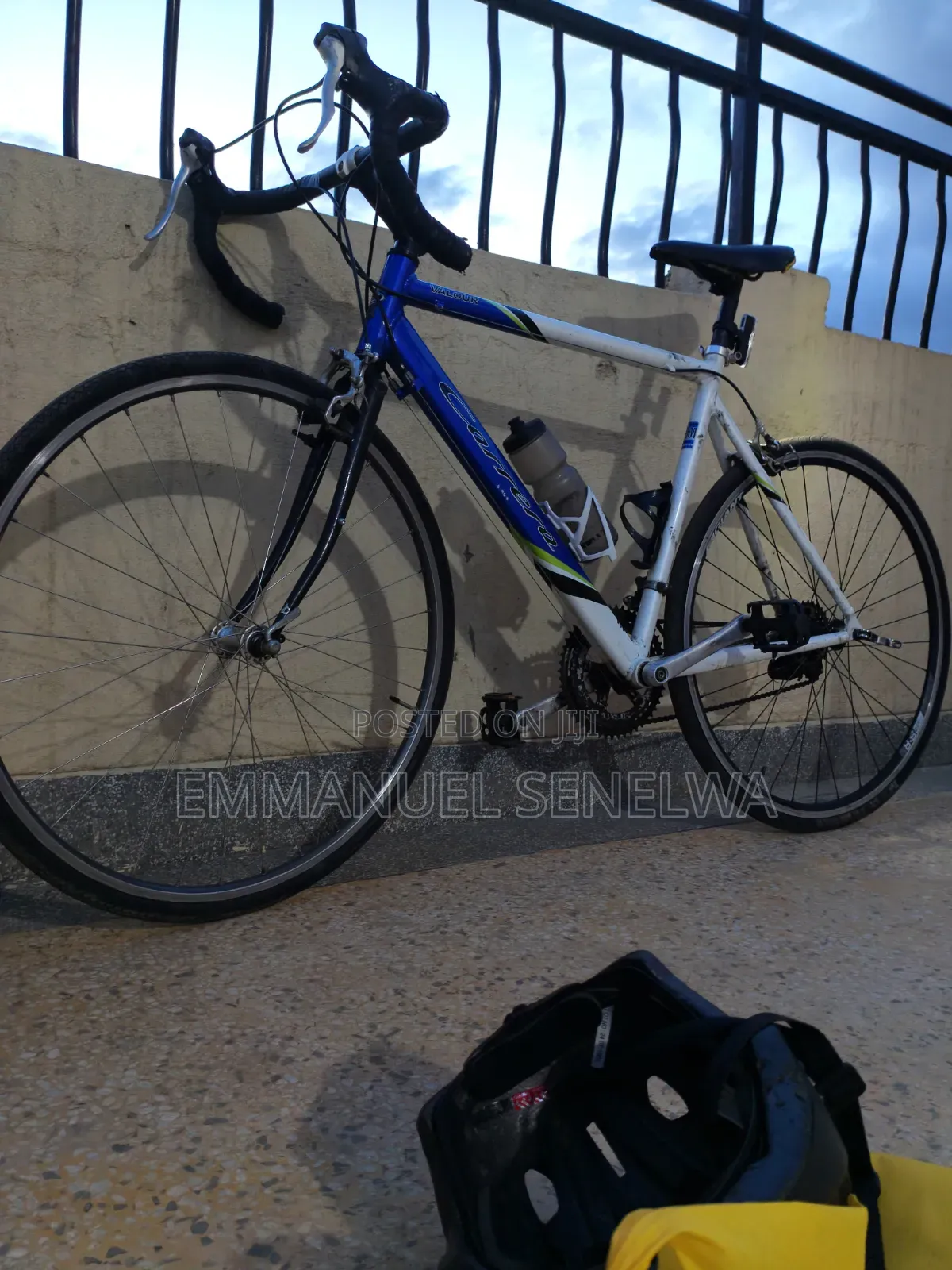 Carrera Road Bike Bundle – Fully Equipped & Ready to Ride!