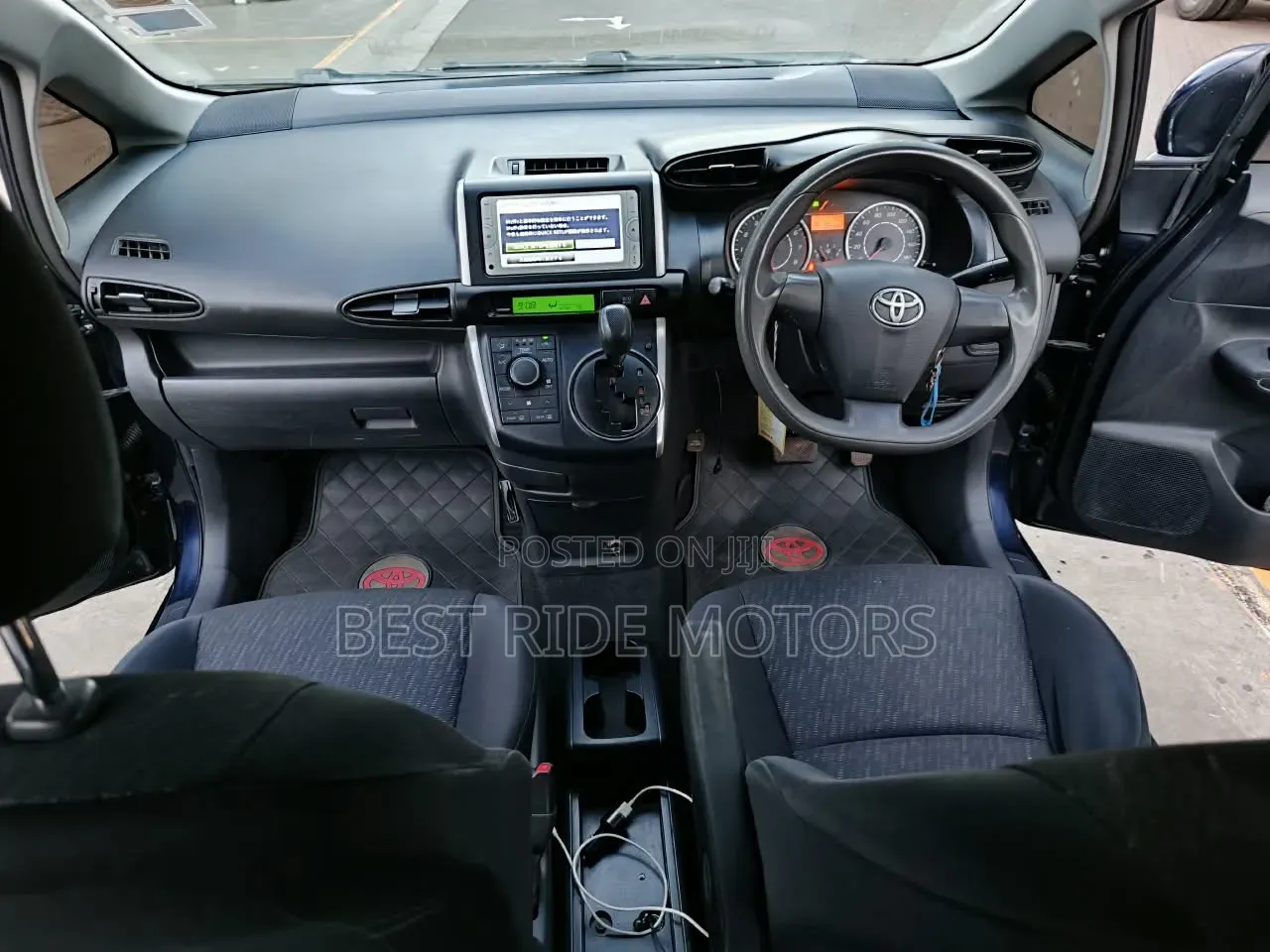 Toyota Wish 2011 Blue
