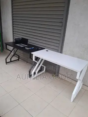 Boss Executive Desk