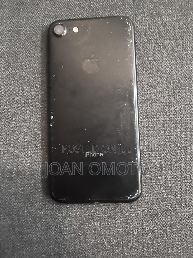Apple iPhone 7 32 GB Black - thumbnail 2