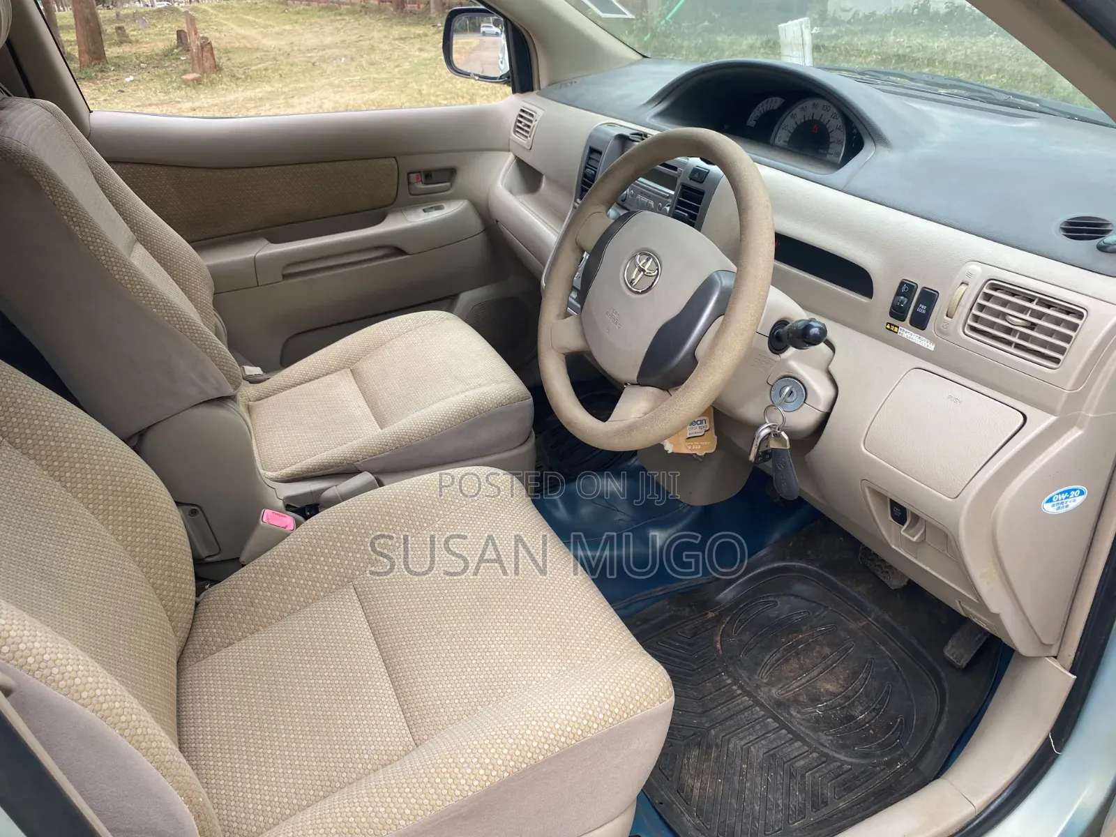 Toyota Raum 2008 Green