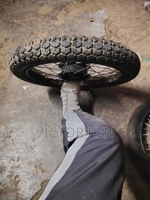 Motorcycle Rims + Sprocket - thumbnail 3