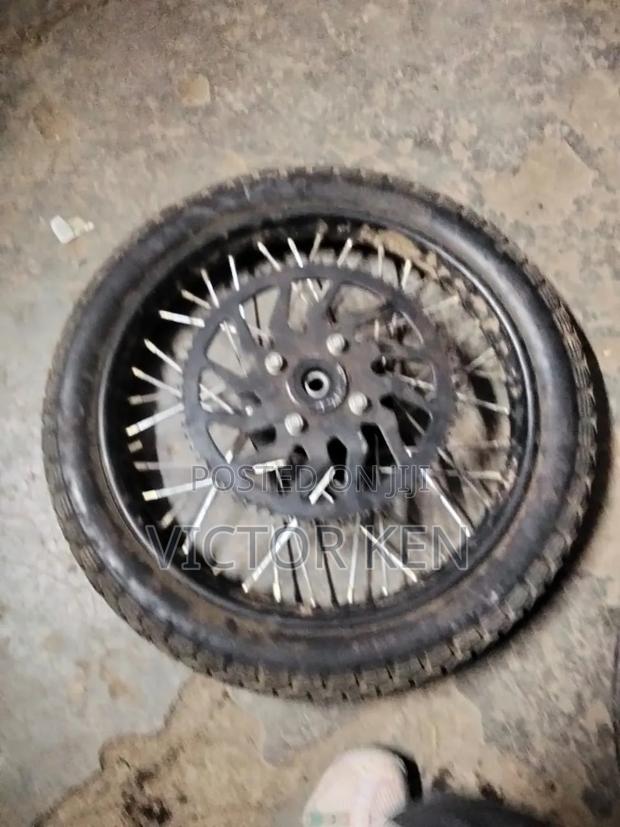 Motorcycle Rims + Sprocket - thumbnail 4