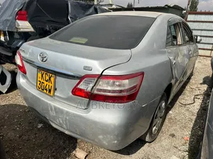 Toyota Premio 2010 Silver