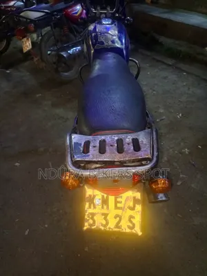 Bajaj Boxer 150 UG 2019 Blue