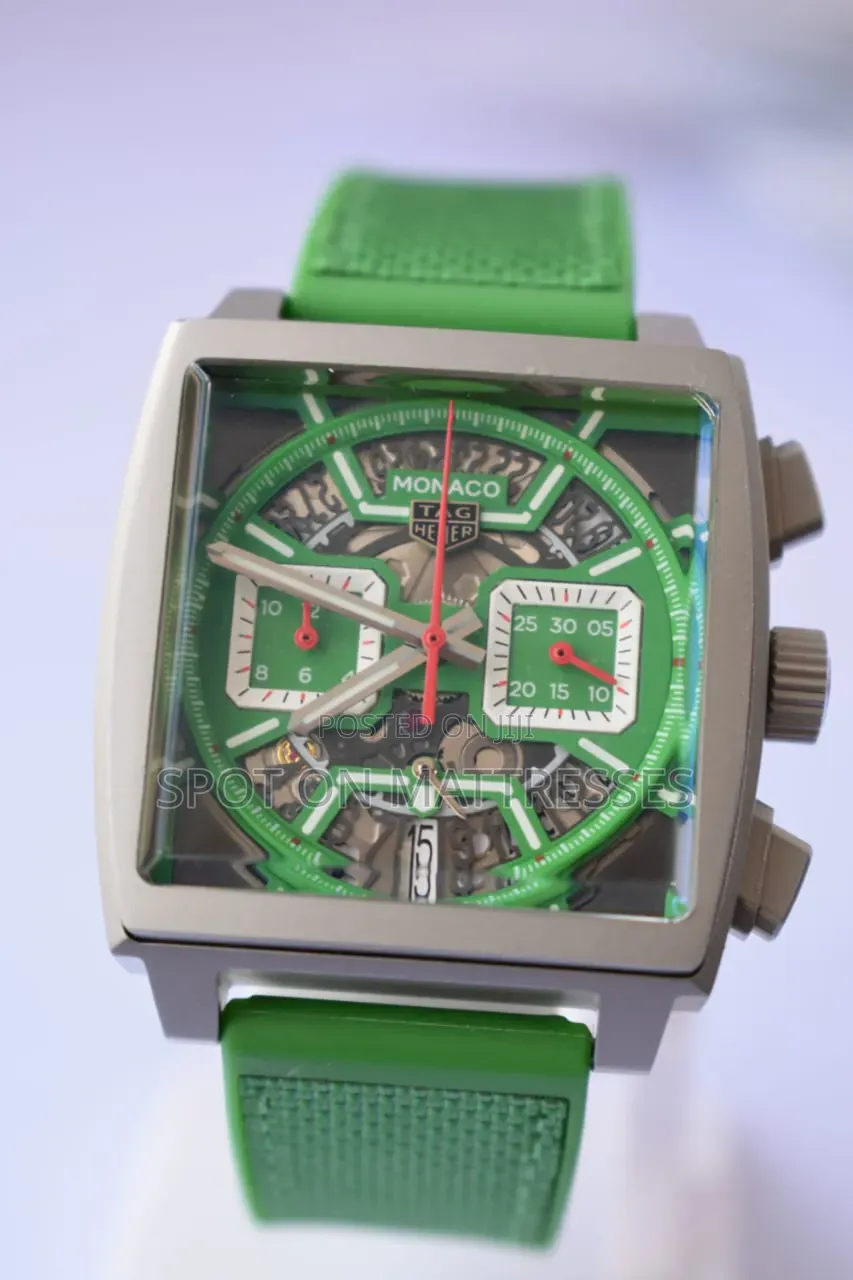 High-End Watch for Men. Carrera Tag Heuer. Automatic & Battery Powered