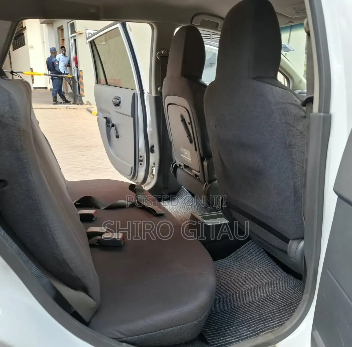 Nissan Advan 2014 White