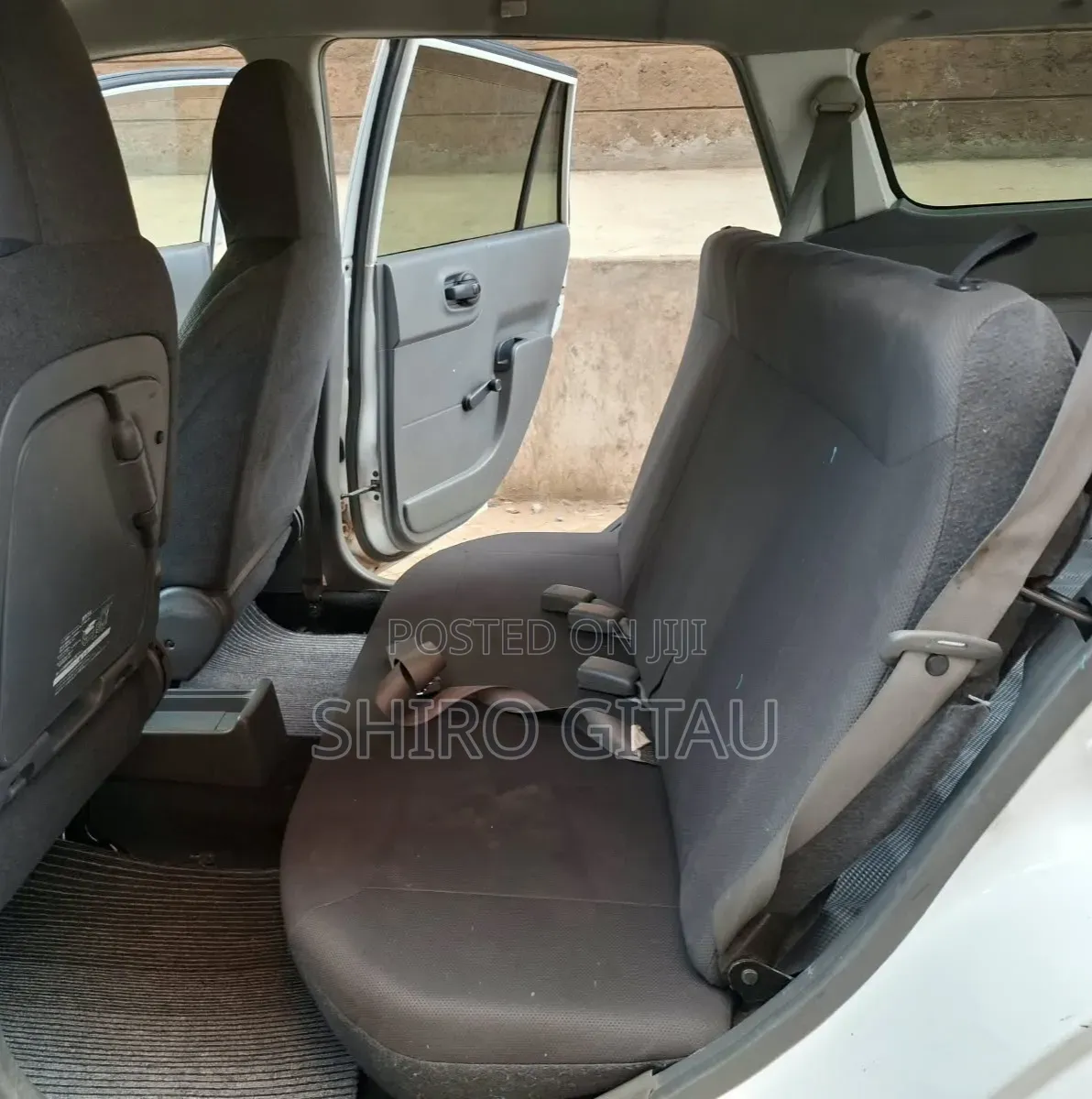 Nissan Advan 2014 White