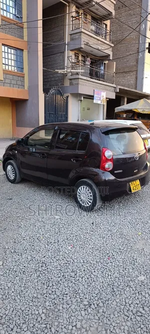 Toyota Passo 2012 Black