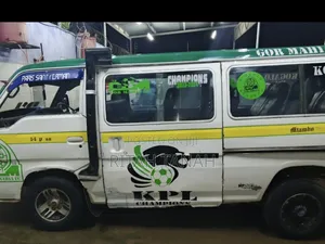 Nissan Caravan (Urvan) 1997 White