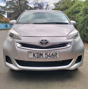 Toyota Ractis 2016 Silver