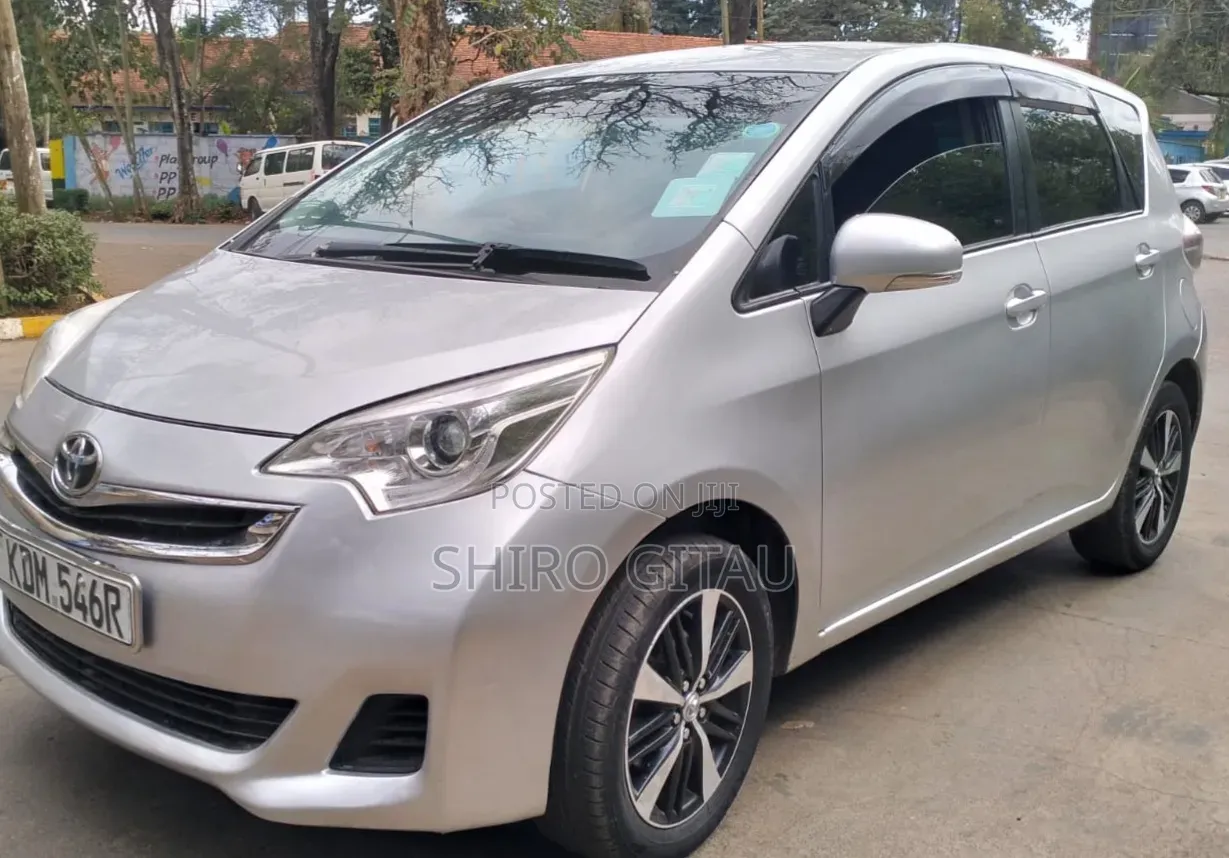 Toyota Ractis 2016 Silver