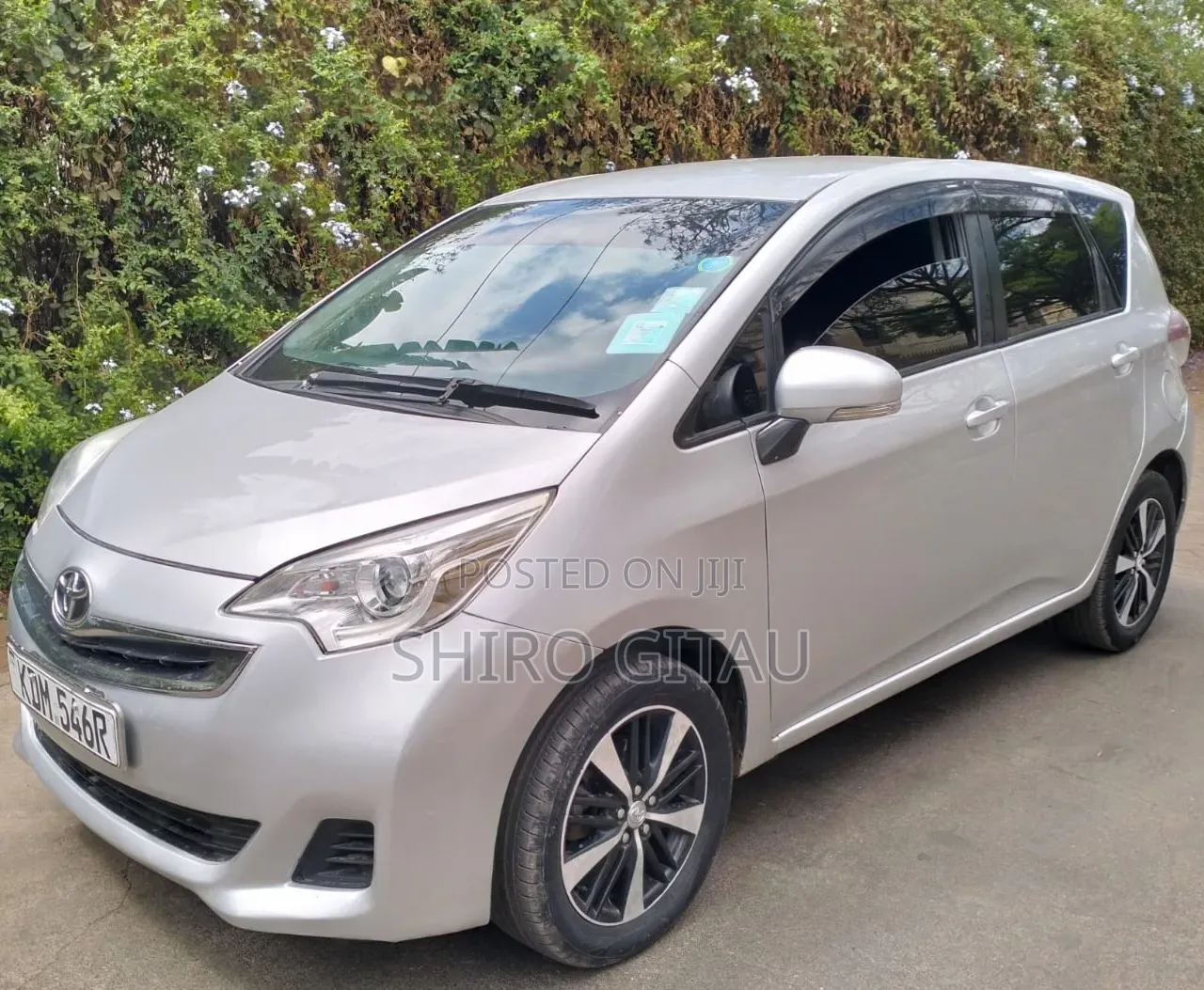 Toyota Ractis 2016 Silver