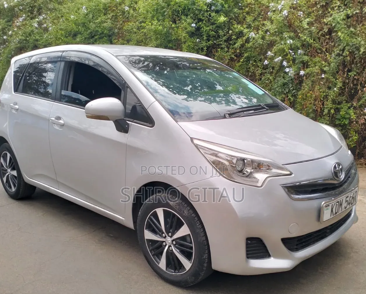 Toyota Ractis 2016 Silver