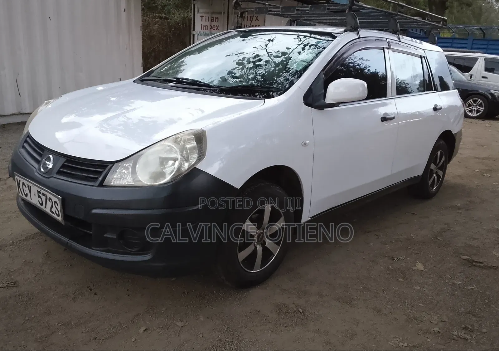 Nissan Advan 2013 White