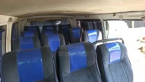 Toyota HiAce 2011 White