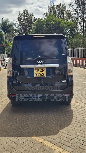 Toyota Voxy 2008 Black