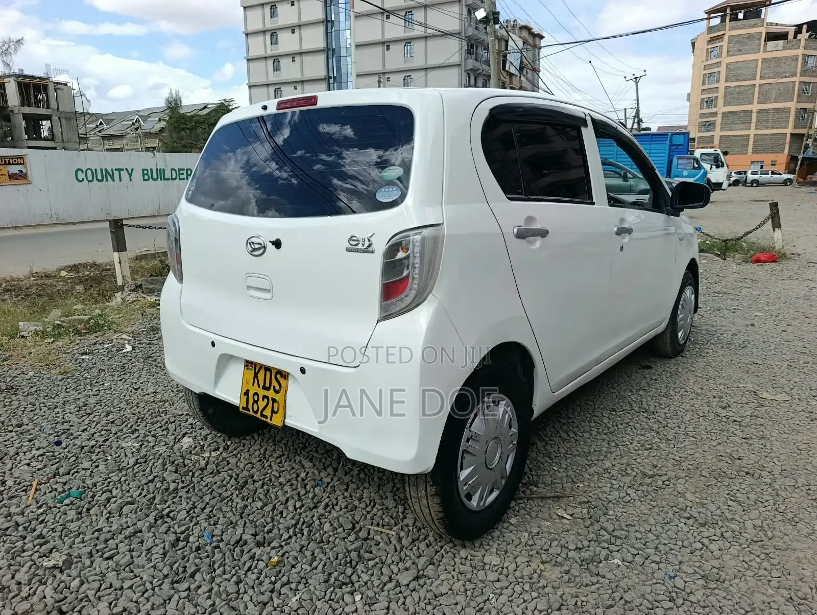 Daihatsu Mira 2017 White