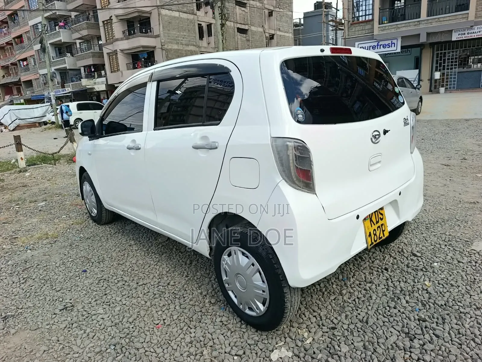 Daihatsu Mira 2017 White